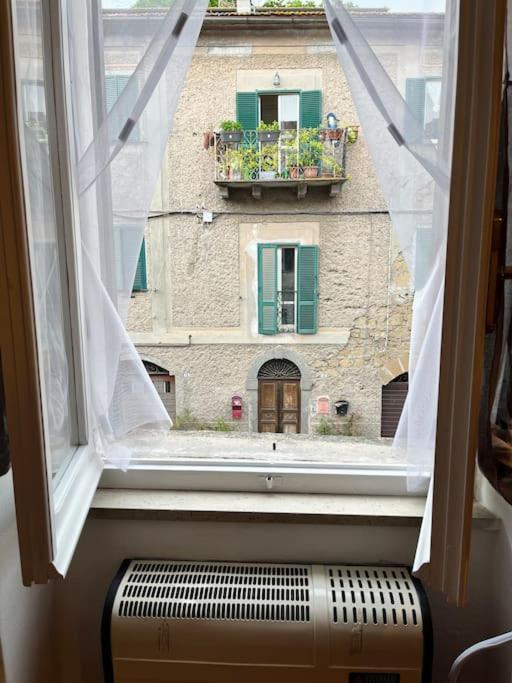 Ferienwohnung Alloggio Ad Uso Turistico Piave 47 Gradoli Exterior foto